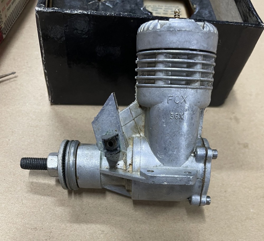 Vintage FOX .35x Model Airplane Engine