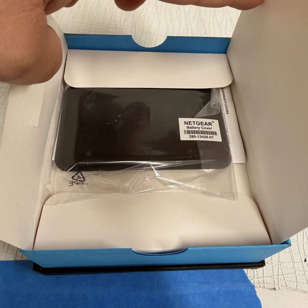 AT&T Unite Express 2 Mobile Hotspot – Untested / Unlock Status Unknown”