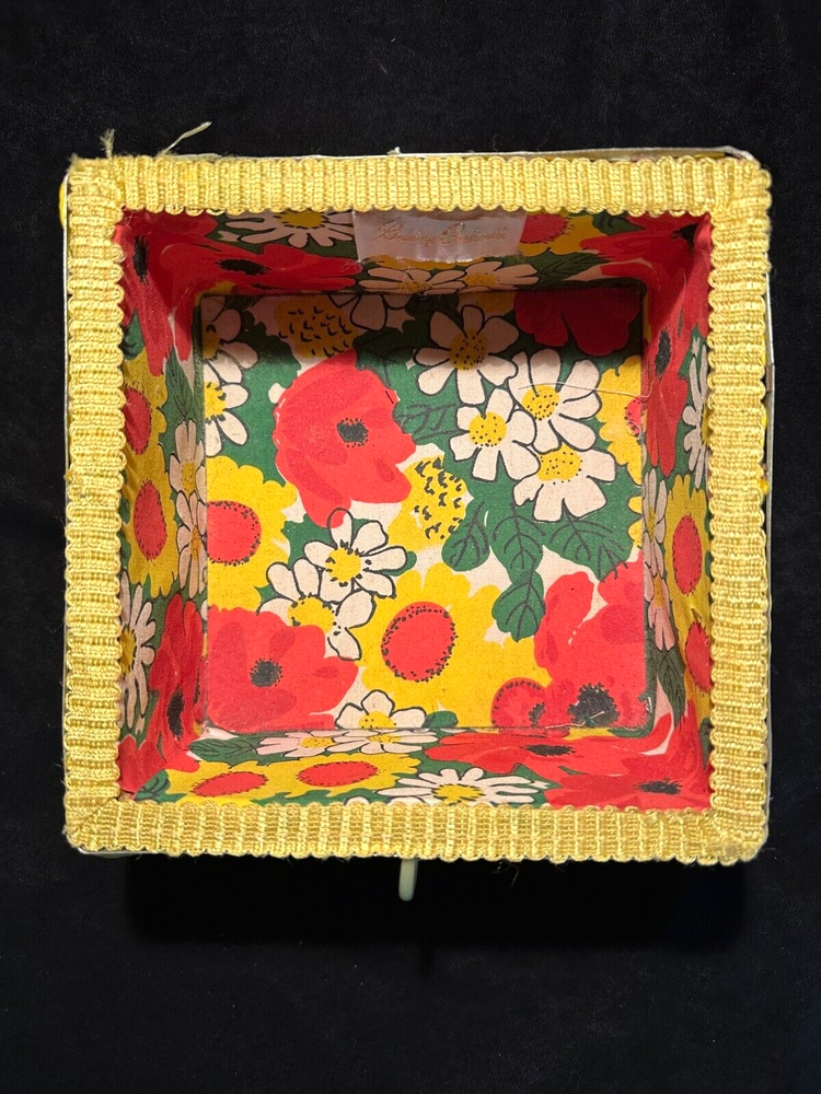 Vintage Belding Corticelli Sewing Box