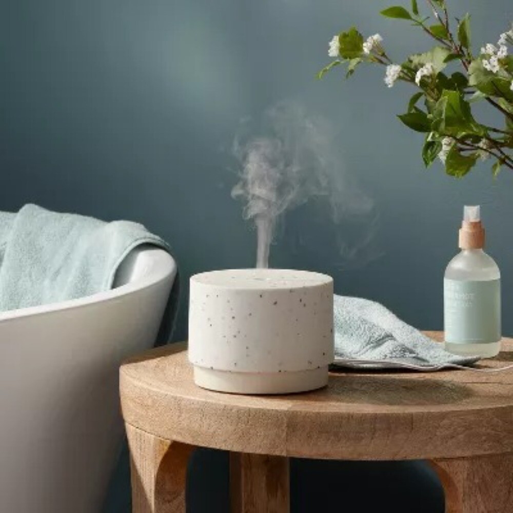 White Terrazzo 100ml Mini Diffuser: Ultrasonic, Aromatic Mist, Auto Shut-Off