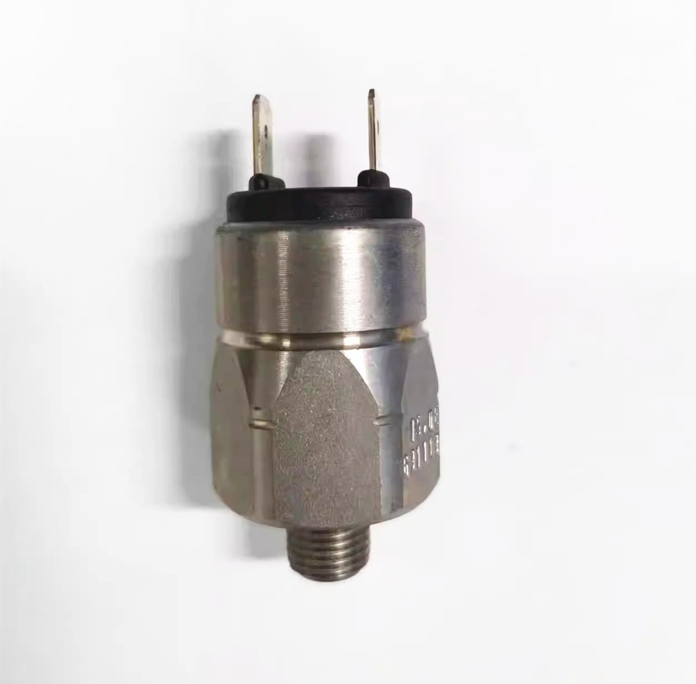 New SUCO Machine Tool Mechanical Engineering Equipment Pressure Switch 660702