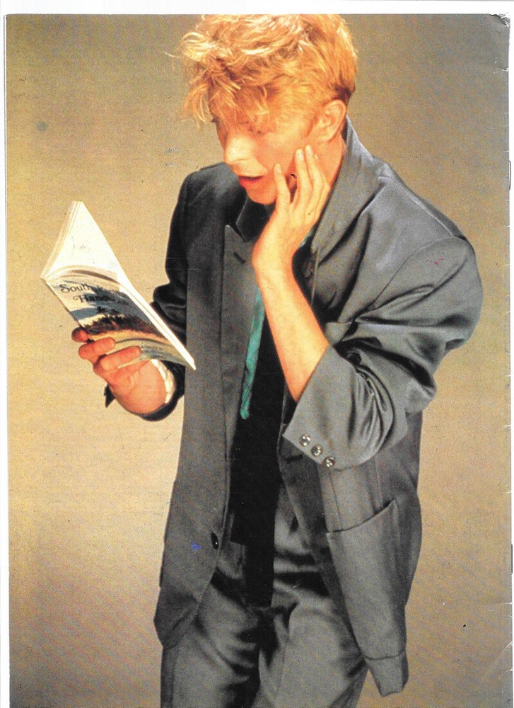 DAVID BOWIE - Celebration UK MAGAZINE