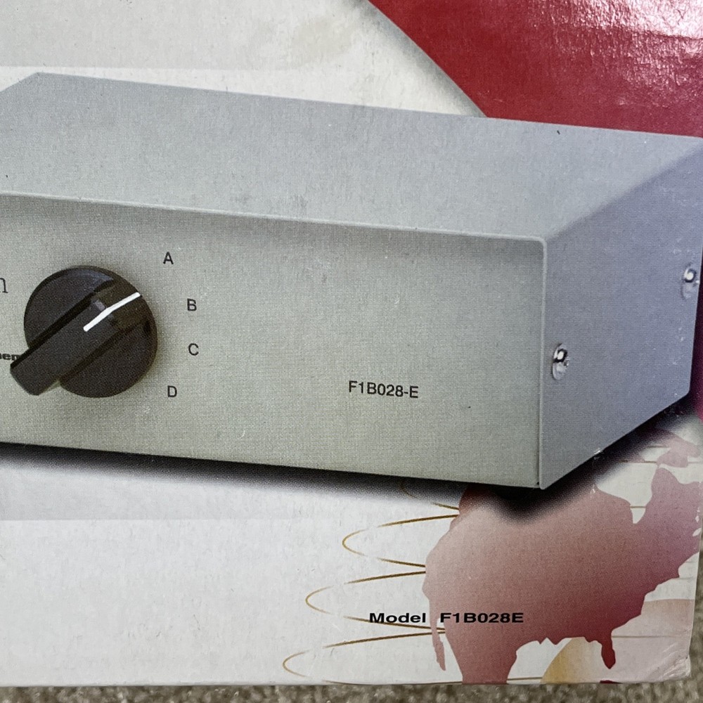 Belkin 4-Port Data Transfer data Switch Model F1B028E UNTESTED IN Original BOX