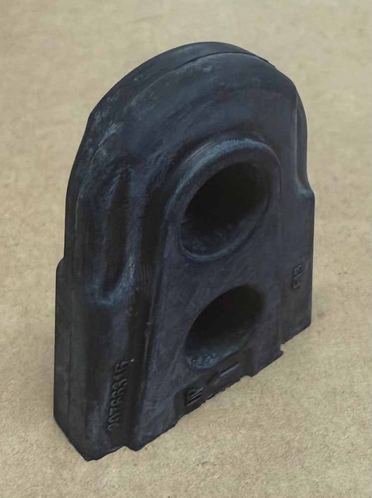 VOLVO Bushing 20766316