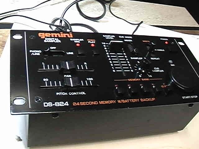 Boss SP-202 Stand Alone Sampler. Original Classic Rare!