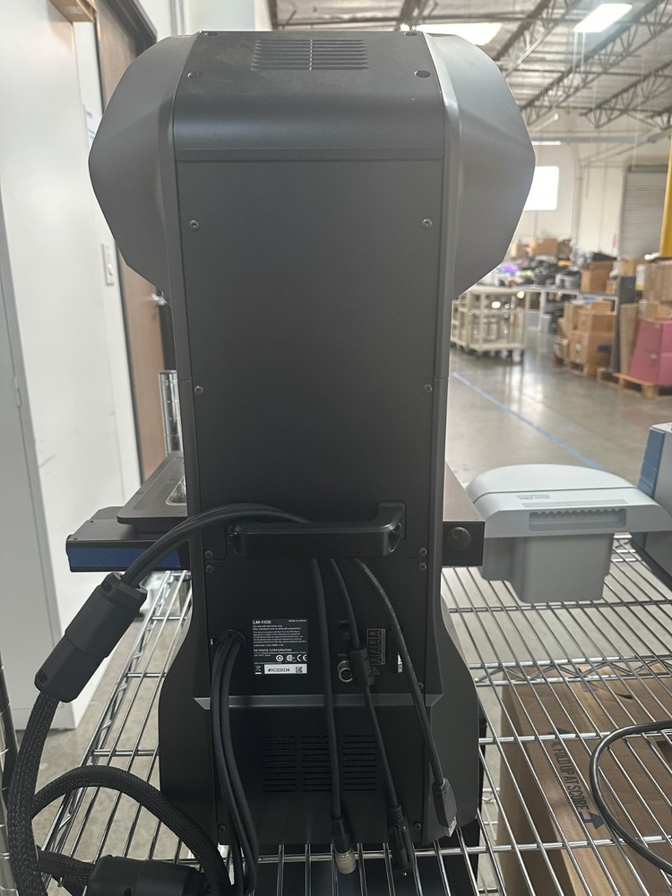 Keyence LM-1100 Vision Measurement System