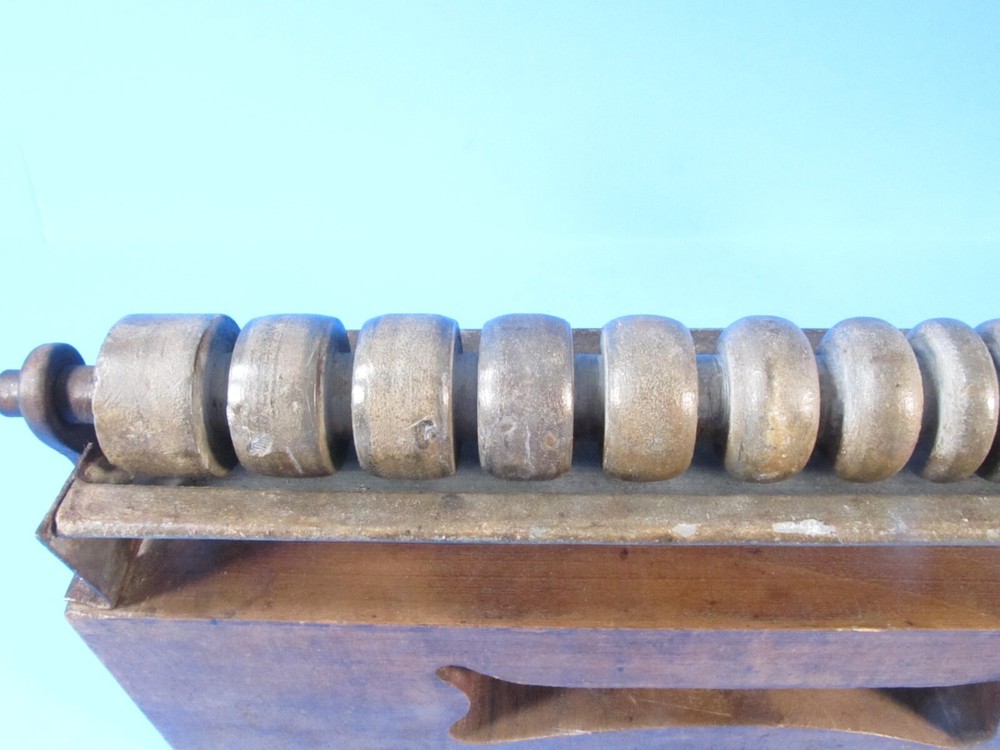 as-is uncommon hand cranked wet grinder for wood carving gouges tools 20 sizes