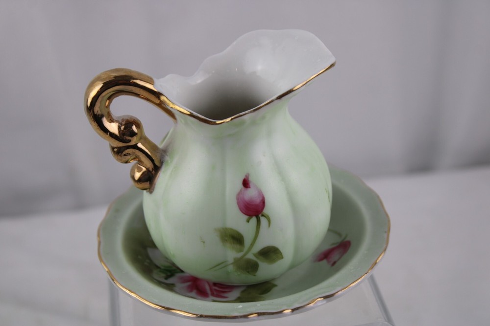 Lefton Roses Creamer Underplate 4577