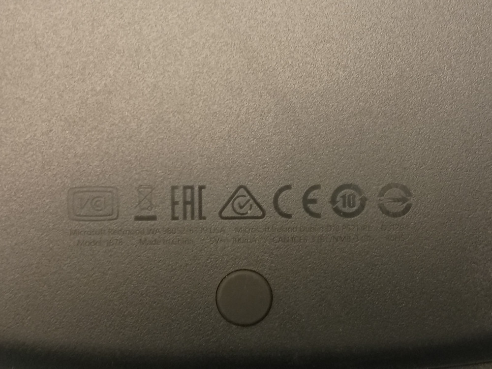 MICROSOFT 1878 Wired Ergonomic Keyboard