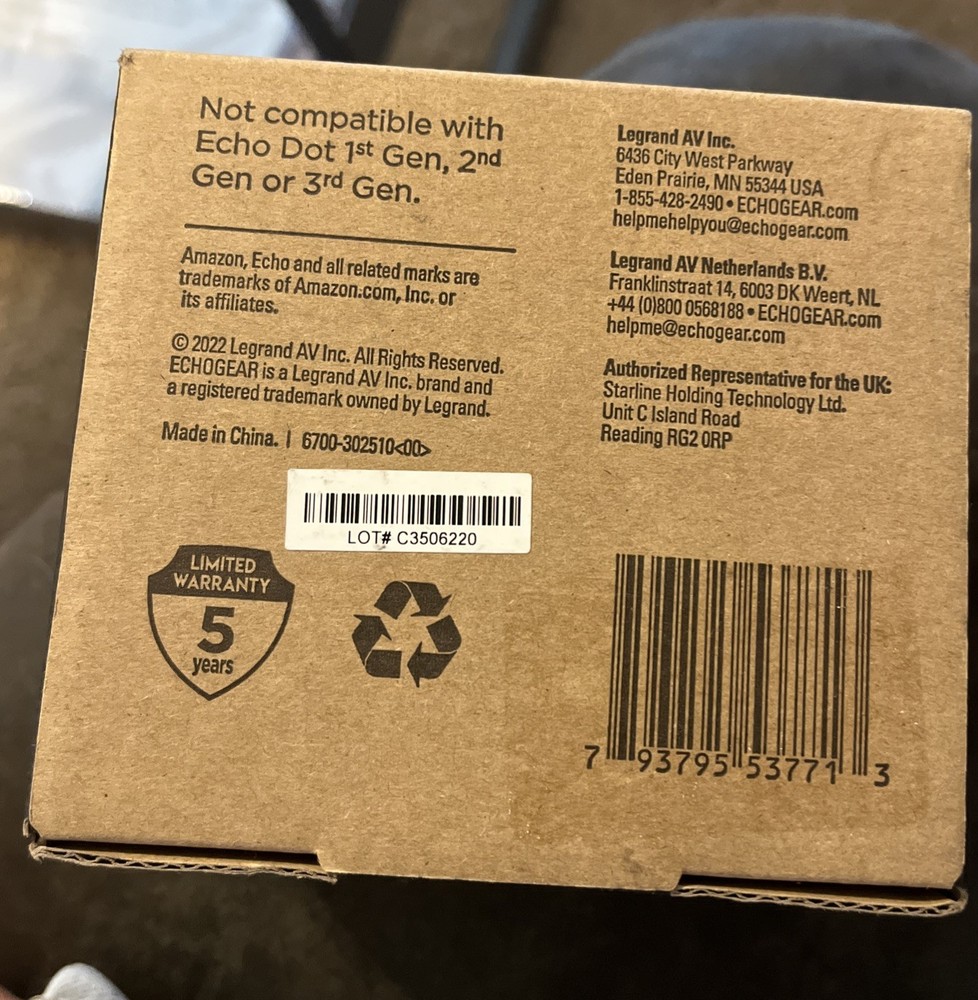 Echo Dot (4th generation) Echogear New Wall Mount Made For Amazon