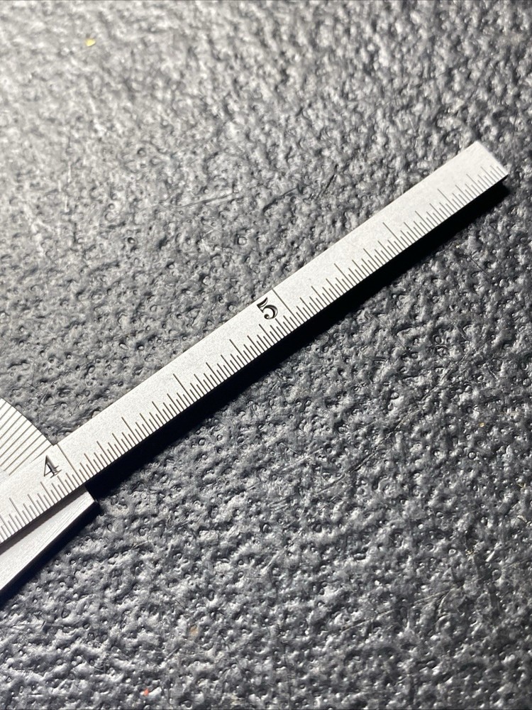 C493 PROTRACTOR / DEPTH GAGE