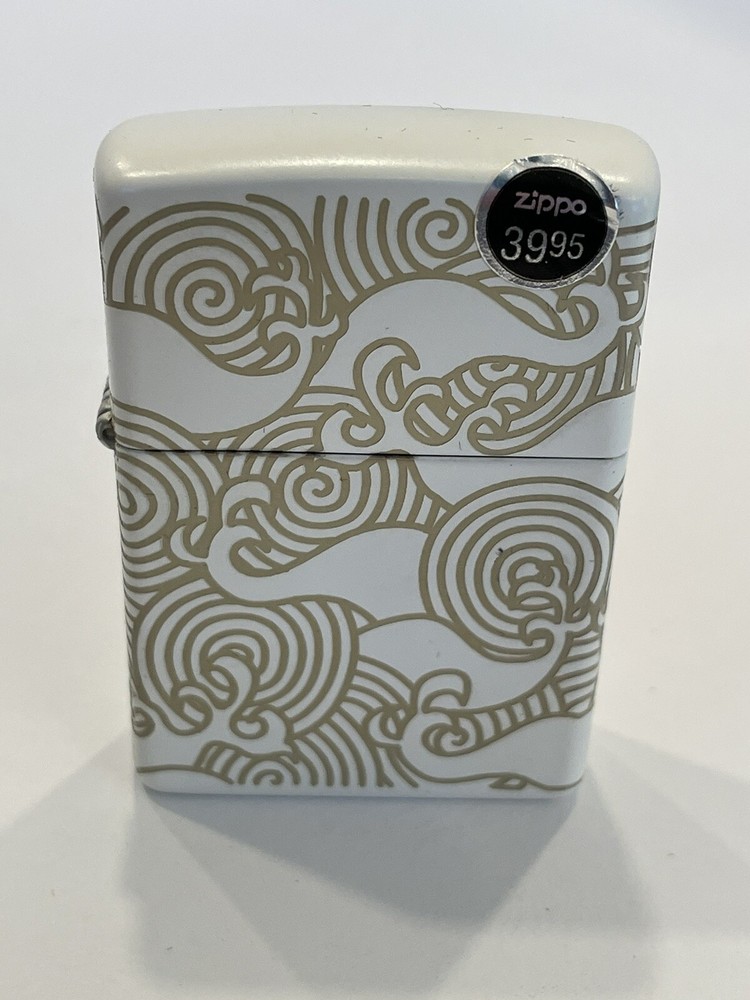 Zippo 48909 Zippo WAVES Pattern Design Laser 360 Windproof Lighter APR (D) 2023