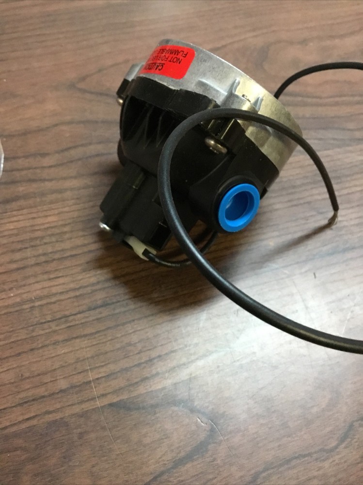Power-Flite 100 PSI Pump Head J1-3-3