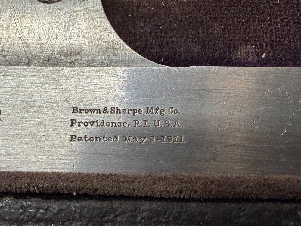 Vintage Brown & Sharpe Engineers Vernier Bevel Protractor With Case