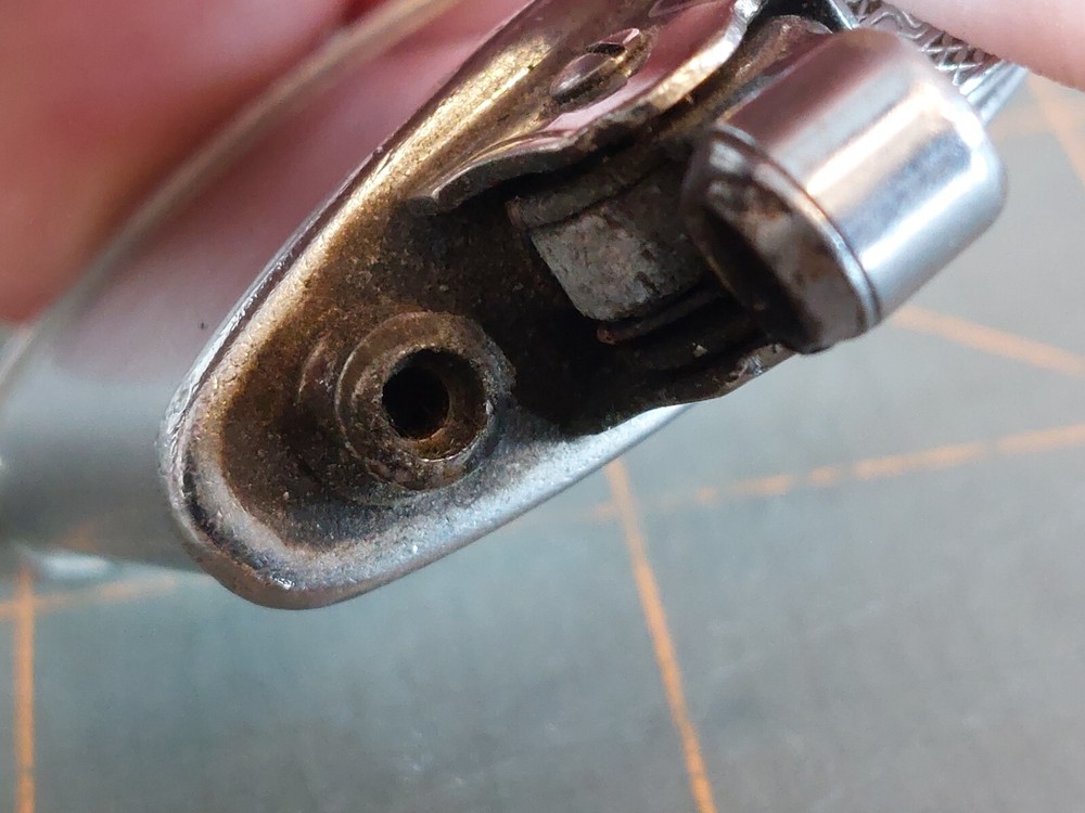 Ronson Standard Lighter Chrome No Monogram