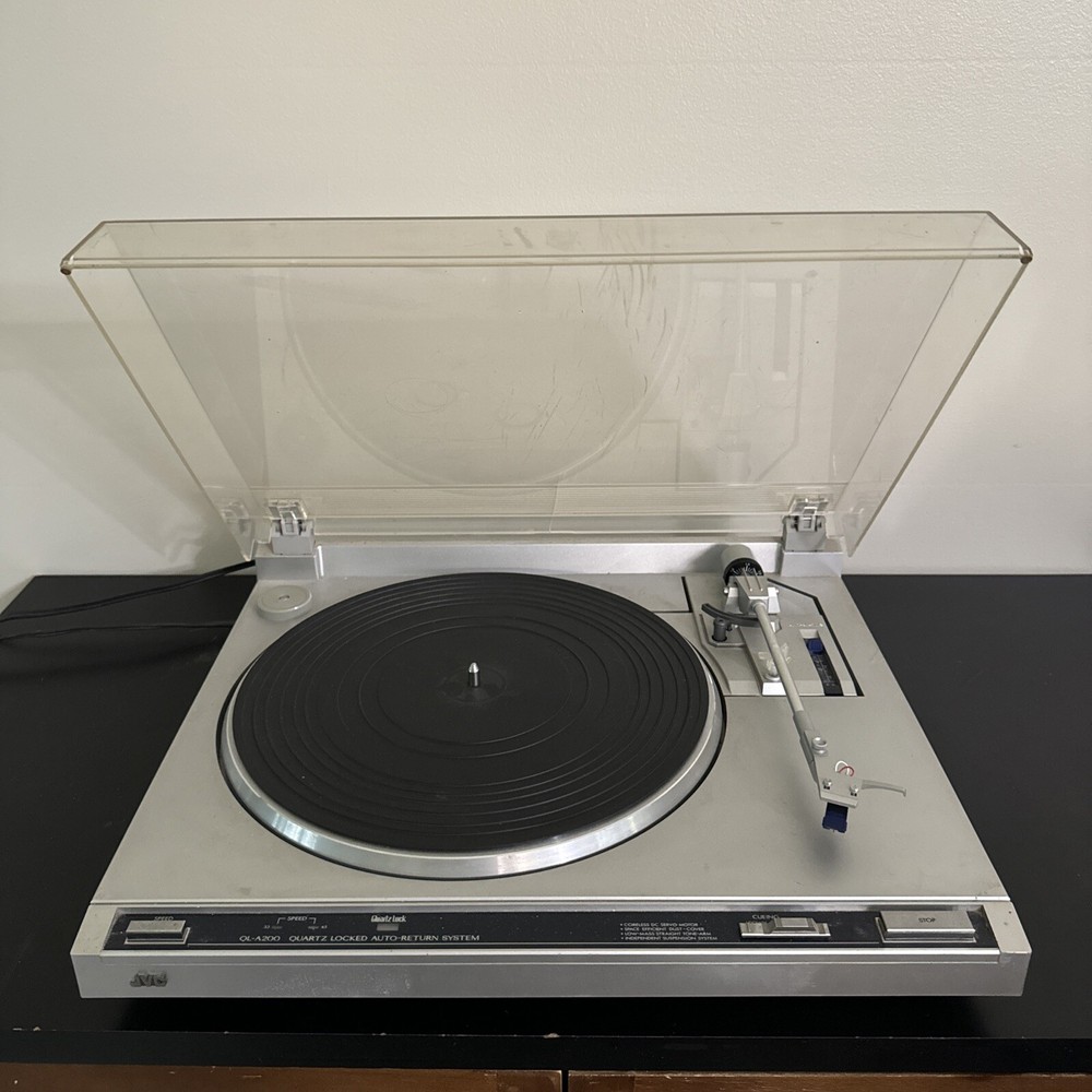 JVC QL-A200 Quartz Turntable