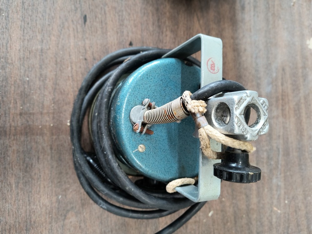 2 Colortran Lights & Attachments Untested