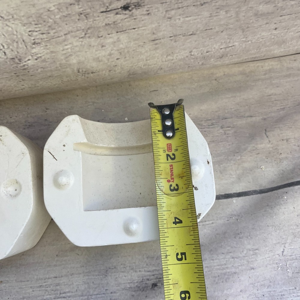 Gemini Ceramic Slip Casting Mold 3" Insert Figurine #21