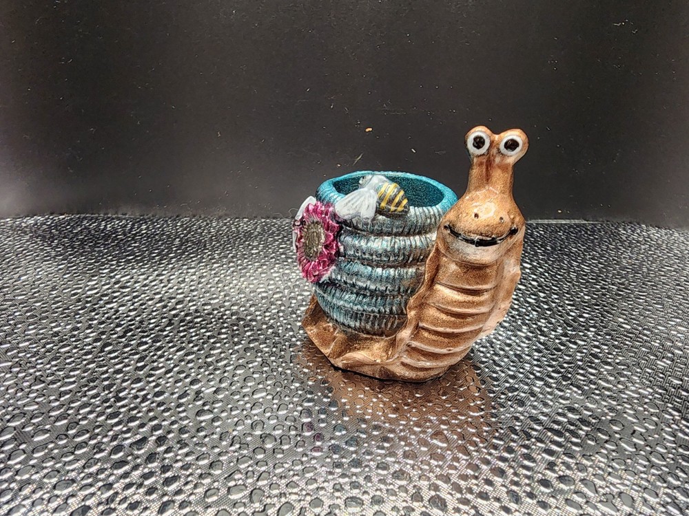 Handmade Snail Planter Made From Epoxy Resin.