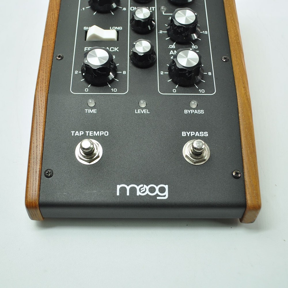 Moog MF-104M Moogerfooger Analog Delay