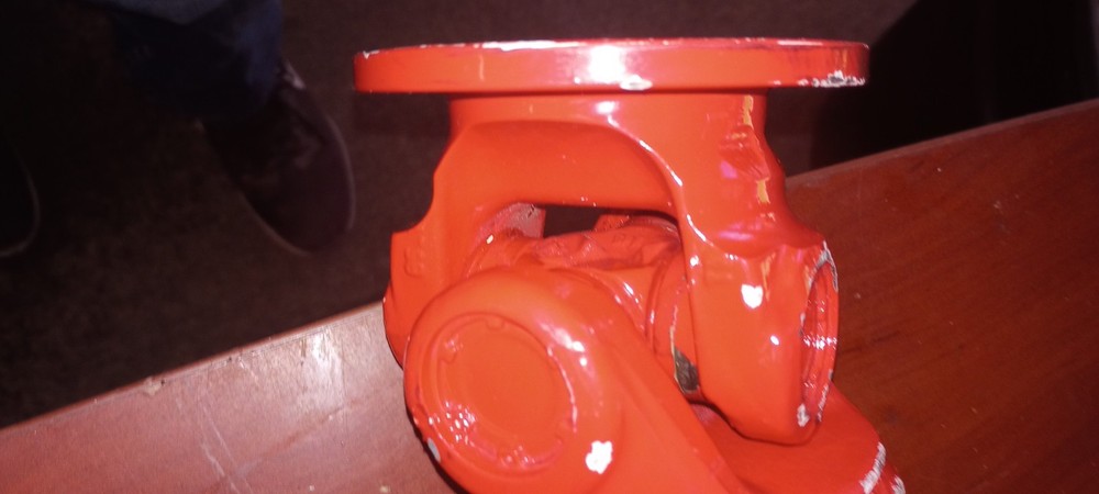 CARDAN UNIVERSAL JOINT DRIVE SHAFT