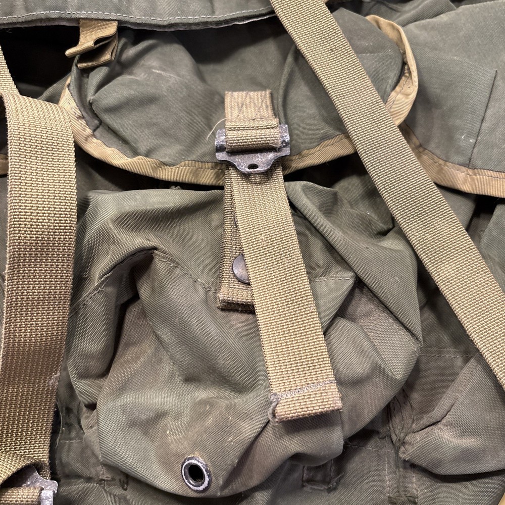 Military Field -backpack-no Frame-medium-15 Years Old ( S2)