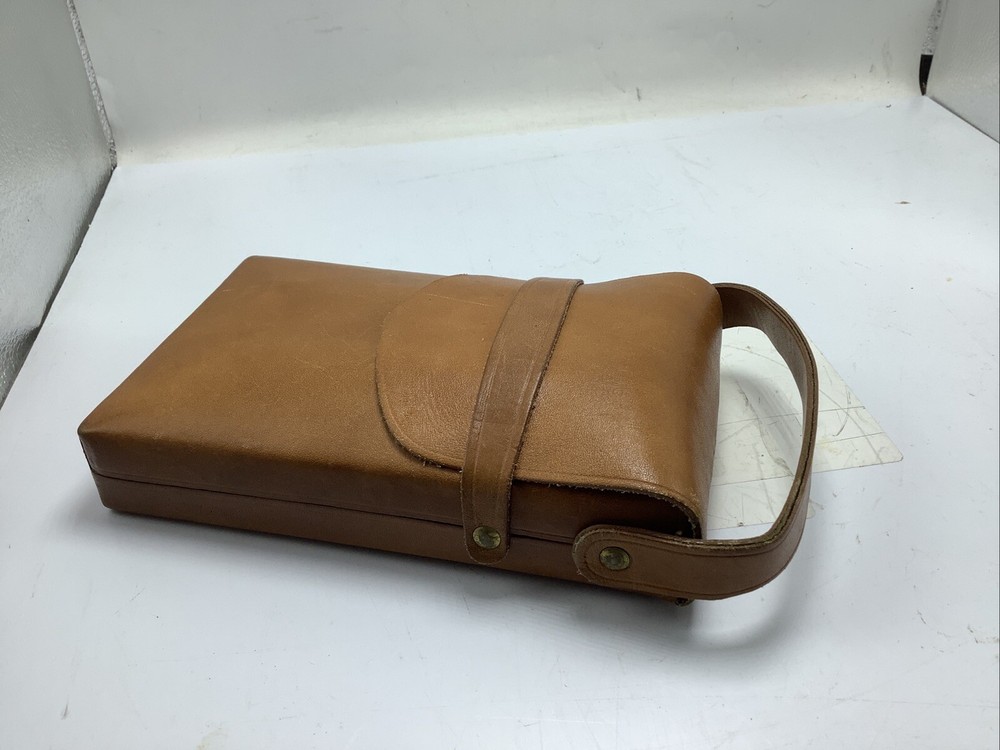 Polaroid SX-70 Land Camera’ untested as is see pics Leather case