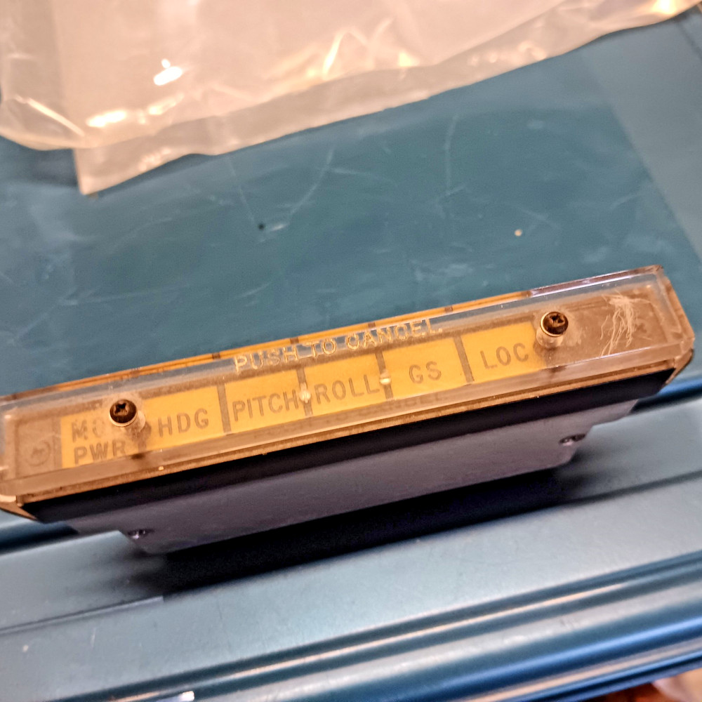 Gables Engineering Nav Warning Annunciator - Model: G-2610