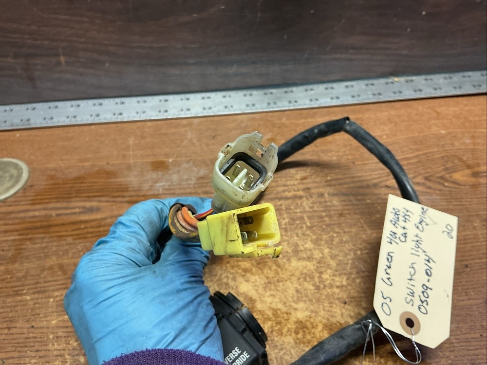 Switch Controls Lights & Engine # 0509-014 Arctic Cat 2005 Green 400 Automatic