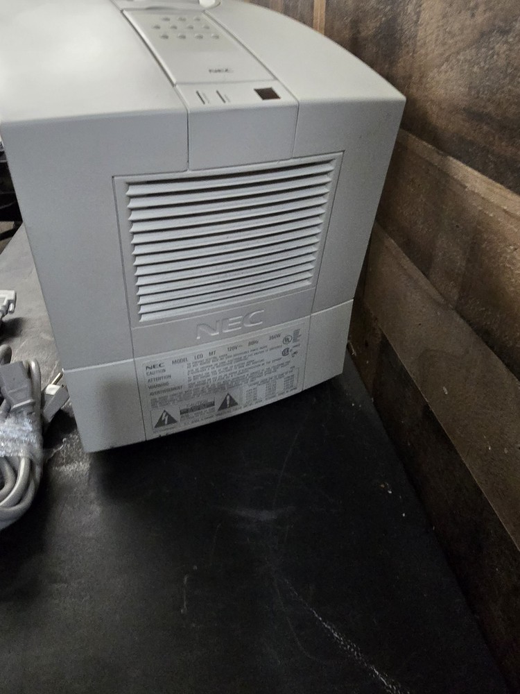 NEC Multisync LCD MT VIDEO PROJECTOR Working