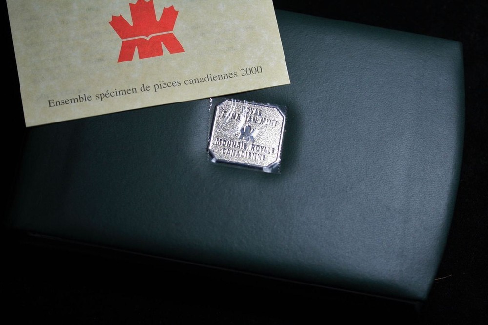 2000 CANADA SPECIMEN SET - POLAR BEAR