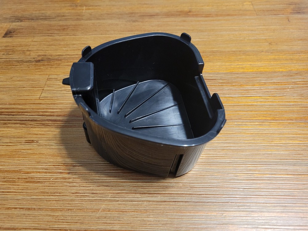 Dash DCBB300 Iced Beverage Maker Black Plastic Filter Basket Holder