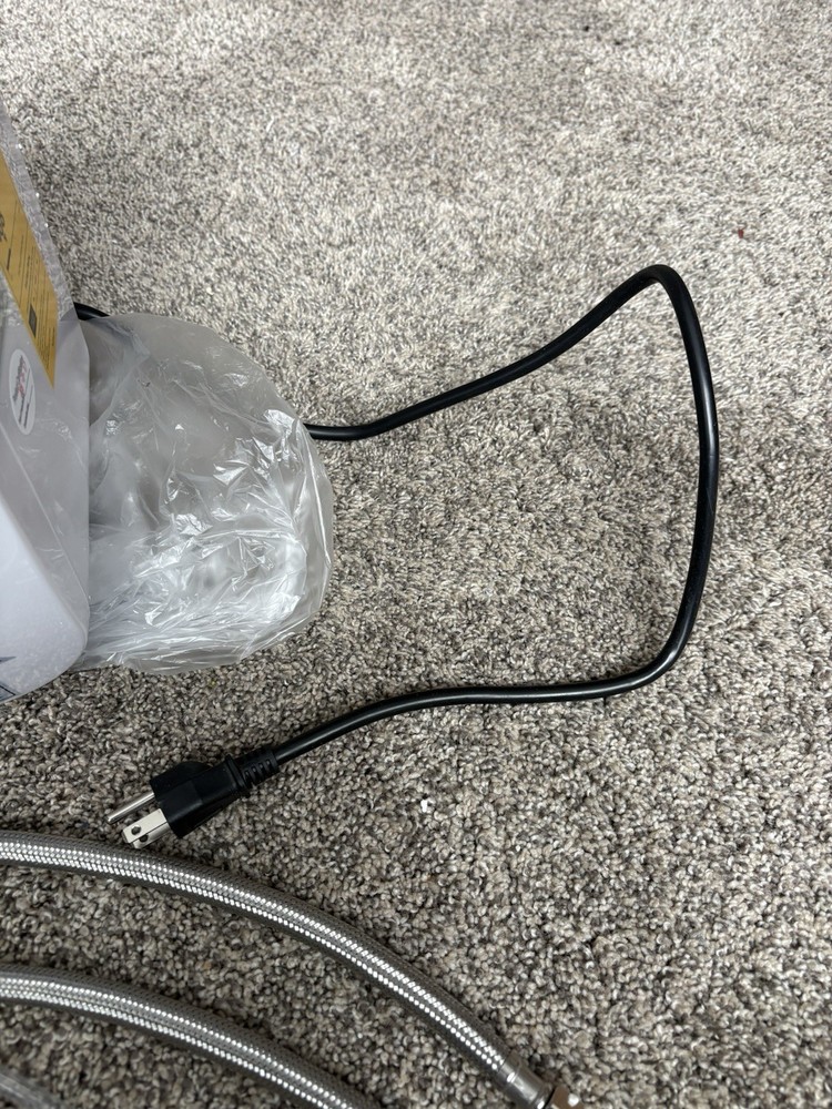 2.5 Gal Under Sink Water Heater 1500W 120V Mini RV Kitchen w/ Hoses