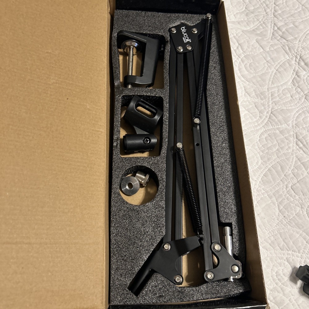 Blucoil Microphone Boom Arm Plus Pop Filter BLCL NOB