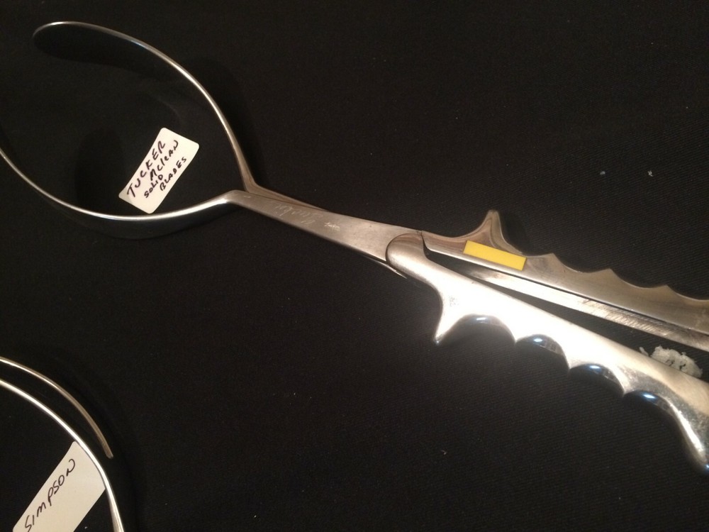 Obstetrical Forceps   TUCKER-McClean solid blades 9",  Used. Excellent condition