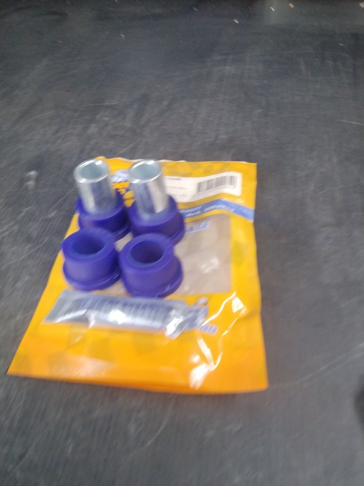 Super Pro Spf2264k Rear/Front Lower Control Arm Inner Bushings