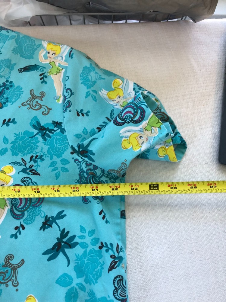 Disney Tinkerbell Ladies Scrub Top Size Medium