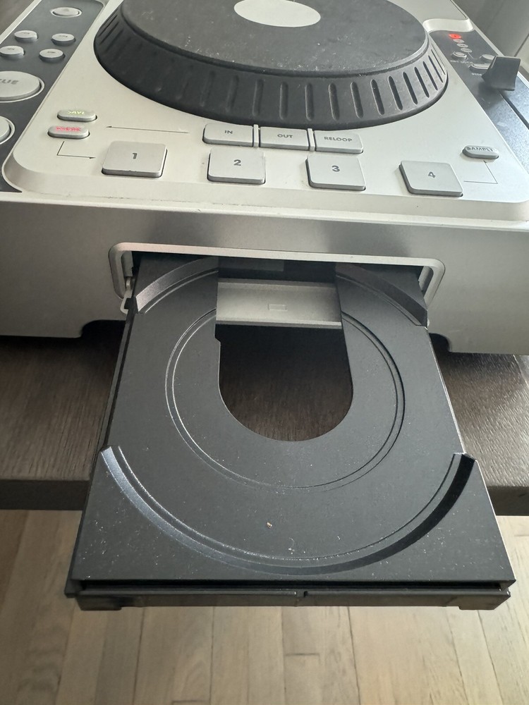 Stanton C.303 CD Turntable Mixer