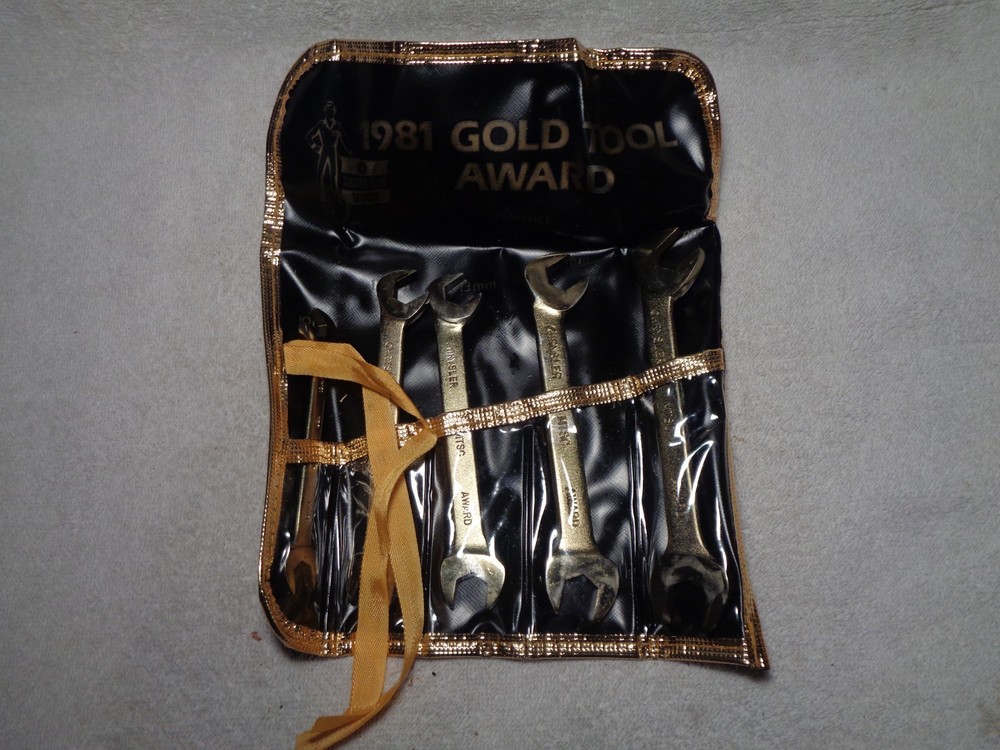 NOS Mopar 1981 Gold Tool Award