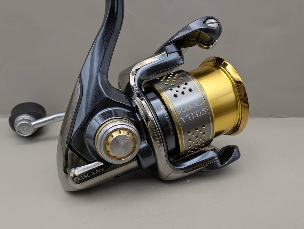 SHIMANO 10 STELLA C2000S 703133