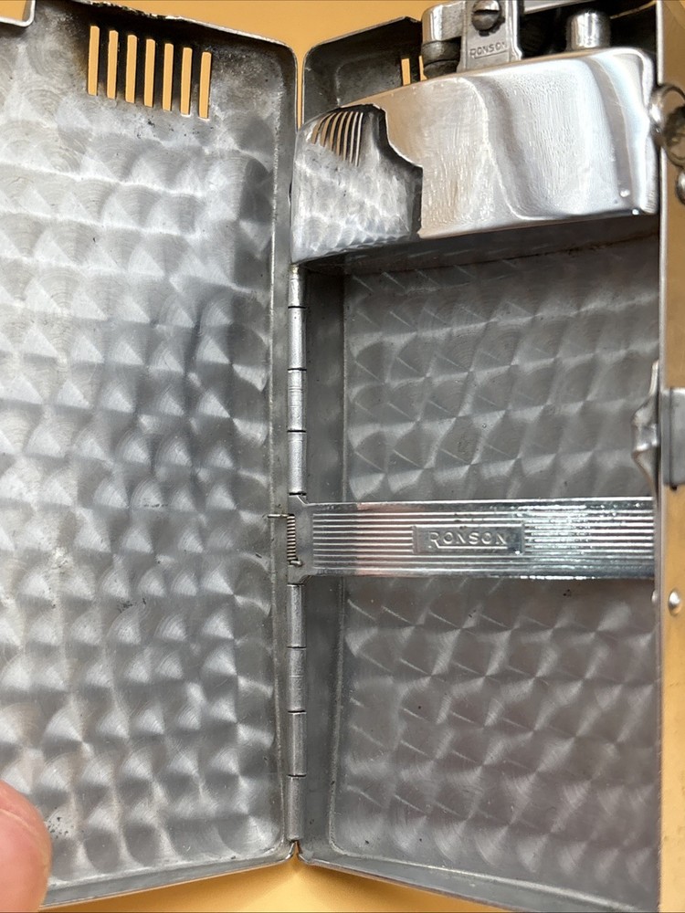 Vintage Ronson “Pal” Cigarette lighter/Case Brown Not Tested