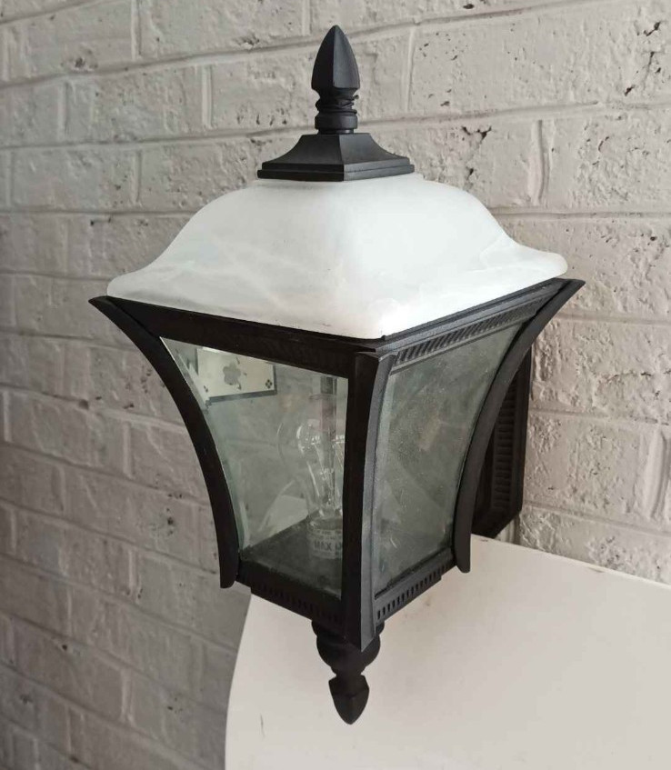 Murray Feiss Model# OL-1405 BK OUTDOOR Wall Sconce