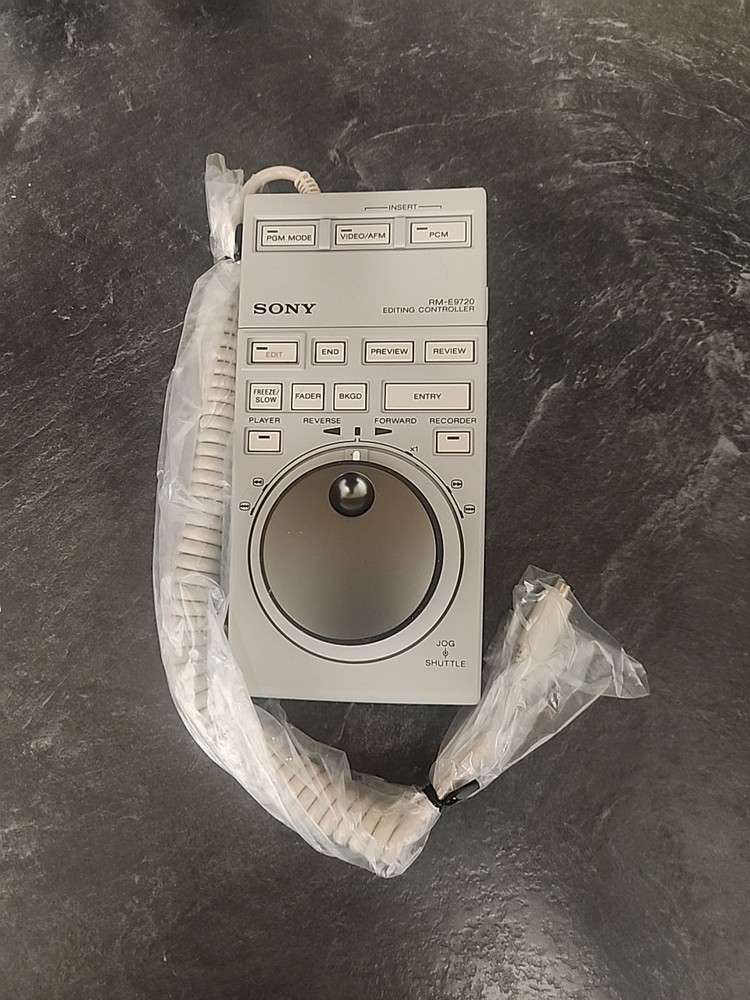 Sony RM-E9720 Editing Controller  for Hi8 VCR New