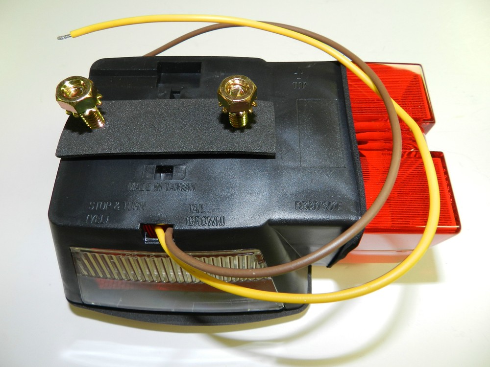 (1 pair) Combination Trailer Tail Lights Stud Mount OPTRONICS High quality