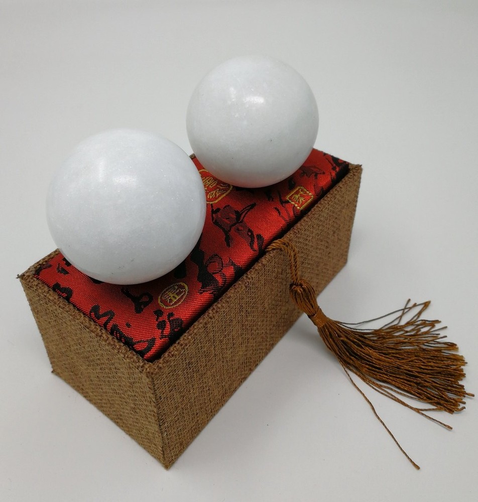 THY COLLECTIBLES White Marble Stone Chinese Healthy Exercise Massage Baoding Ba