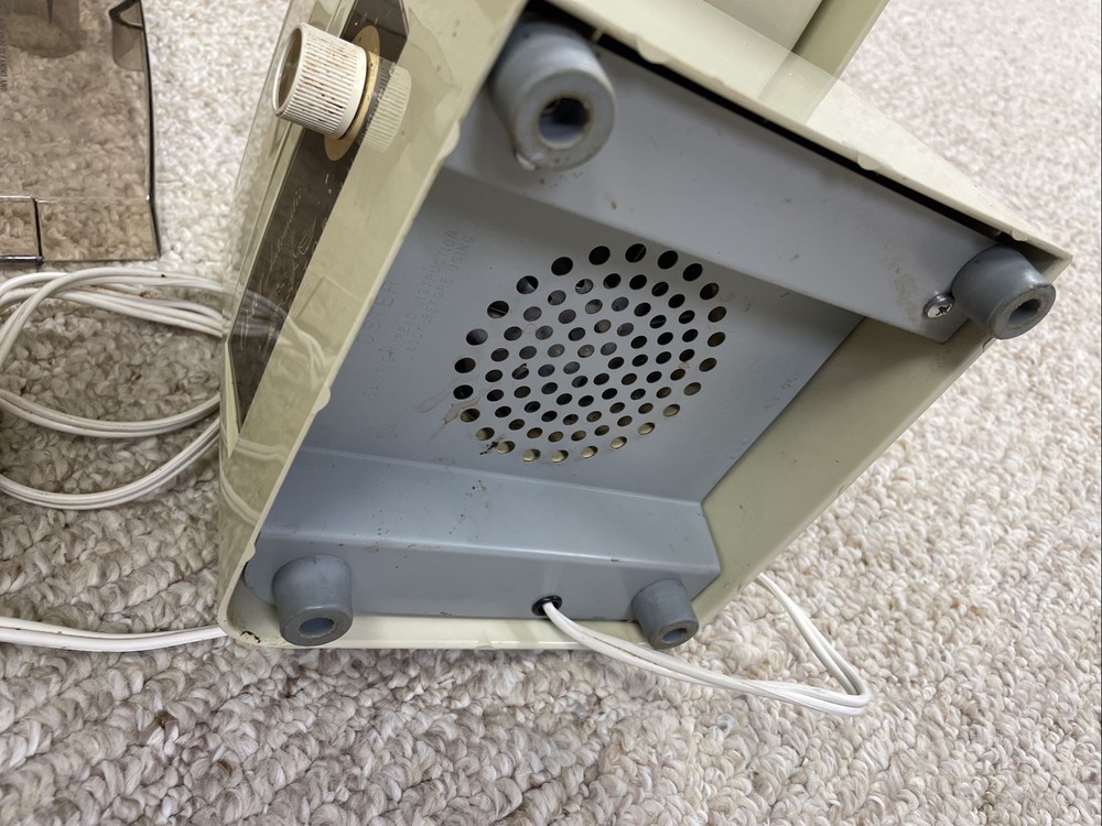 Vintage Oster Automatic Pulp Ejector Juicer