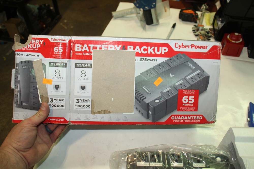 CyberPower Battery Backup SX650G