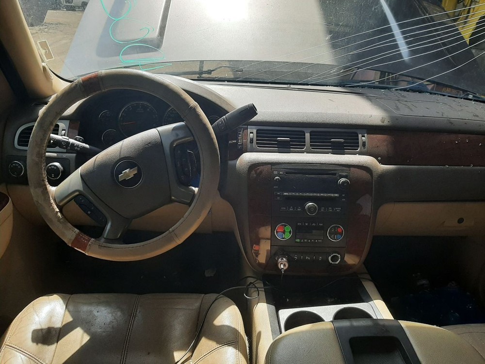 TAHOE 2012 High Mounted Stop Light 942064