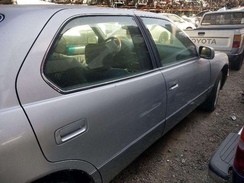 97-00 LEXUS LS400 MULTIPLEX NETWORK CONTROL MODULE CHASSIS ECM ASSEMBLY