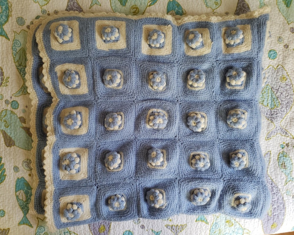 Blue & White Hand Knitted Thick Bed Throw Blanket 54x62